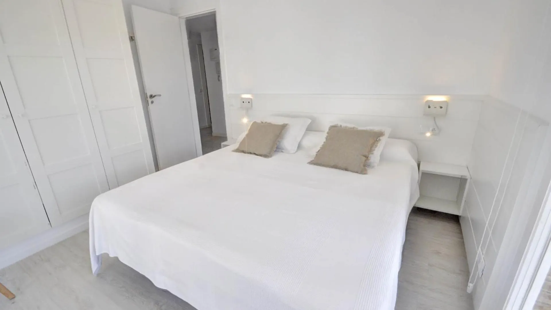The Luxor Apartment By Hello Homes 锡切斯 西班牙